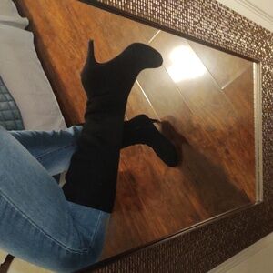 Black Knee High/Tall Faux Suede Heel Boots EUC! Size 8